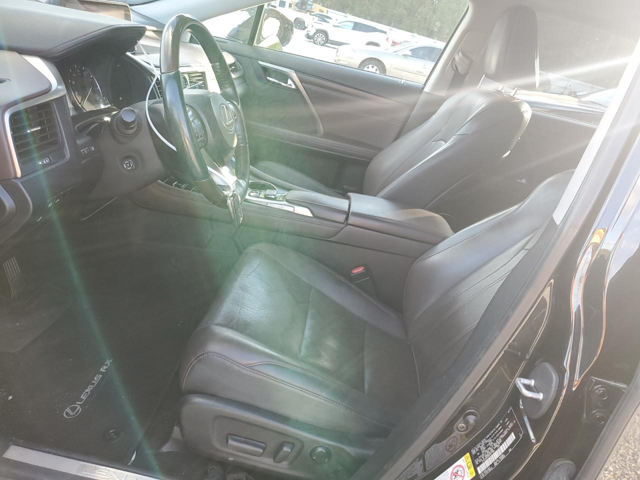 2017 Lexus RX - Image 7