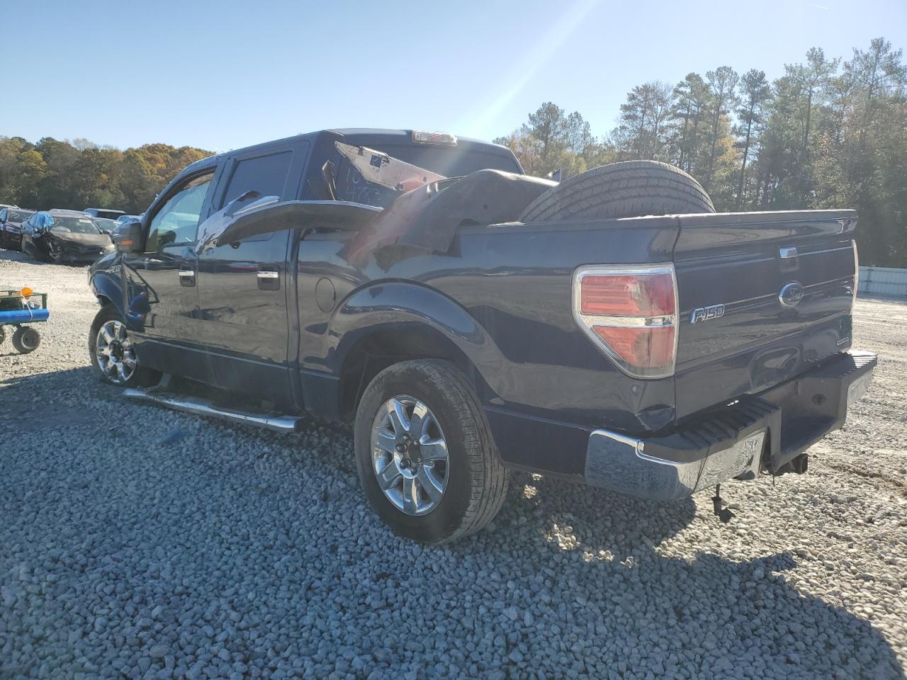 2014 Ford F-150 - Image 2