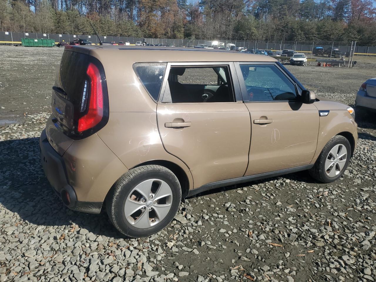 VIN KNDJN2A27F7181597 2015 KIA SOUL no.3