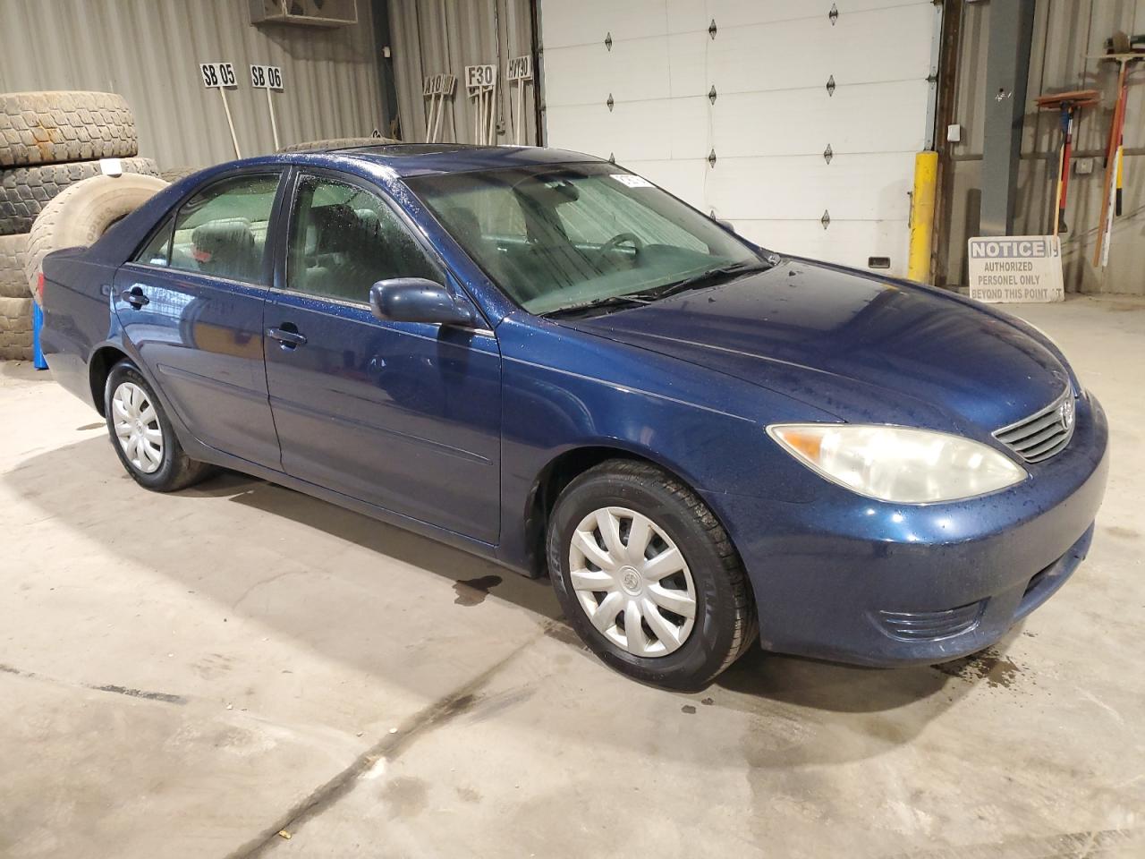 2005 Toyota Camry Le VIN: 4T1BE32K35U433527 Lot: 81907164