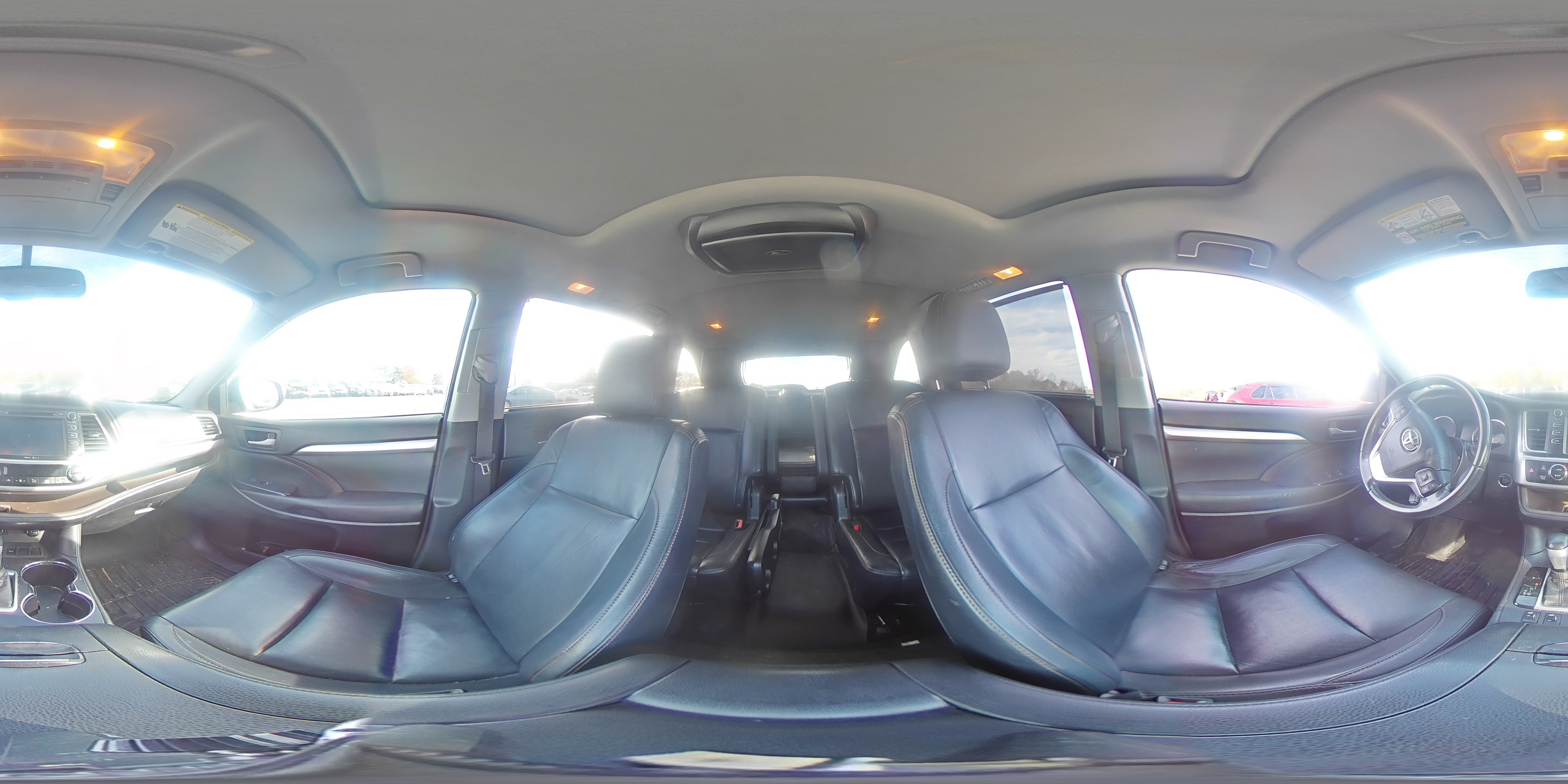 2015 Toyota Highlander - Image 14