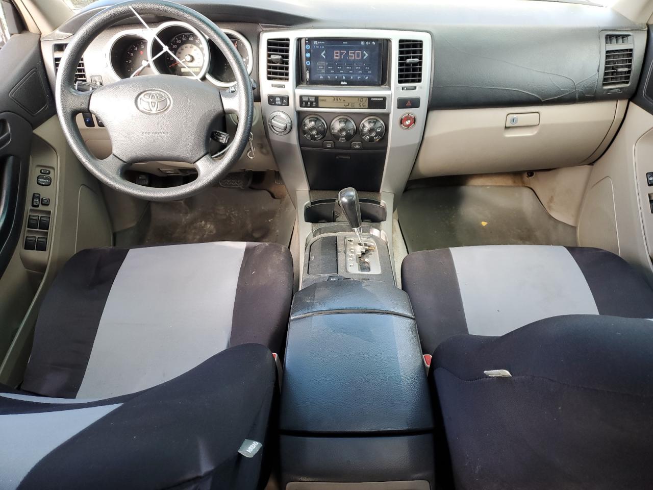 2004 Toyota 4Runner - Image 8
