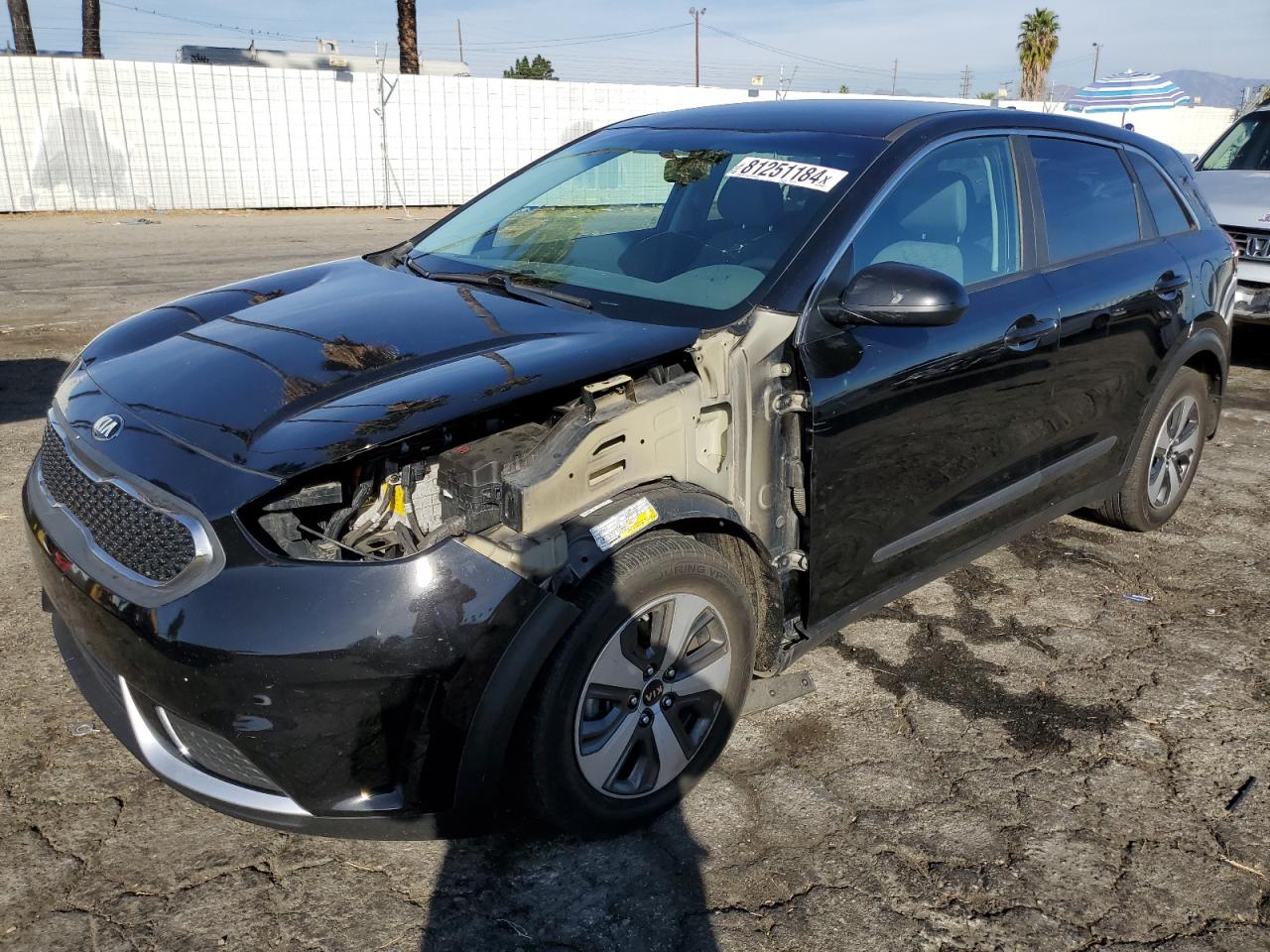 VIN KNDCB3LC2H5050864 2017 KIA NIRO no.1