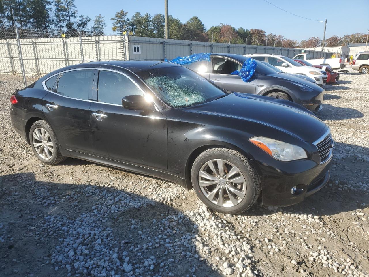 2013 Infiniti M - Image 4