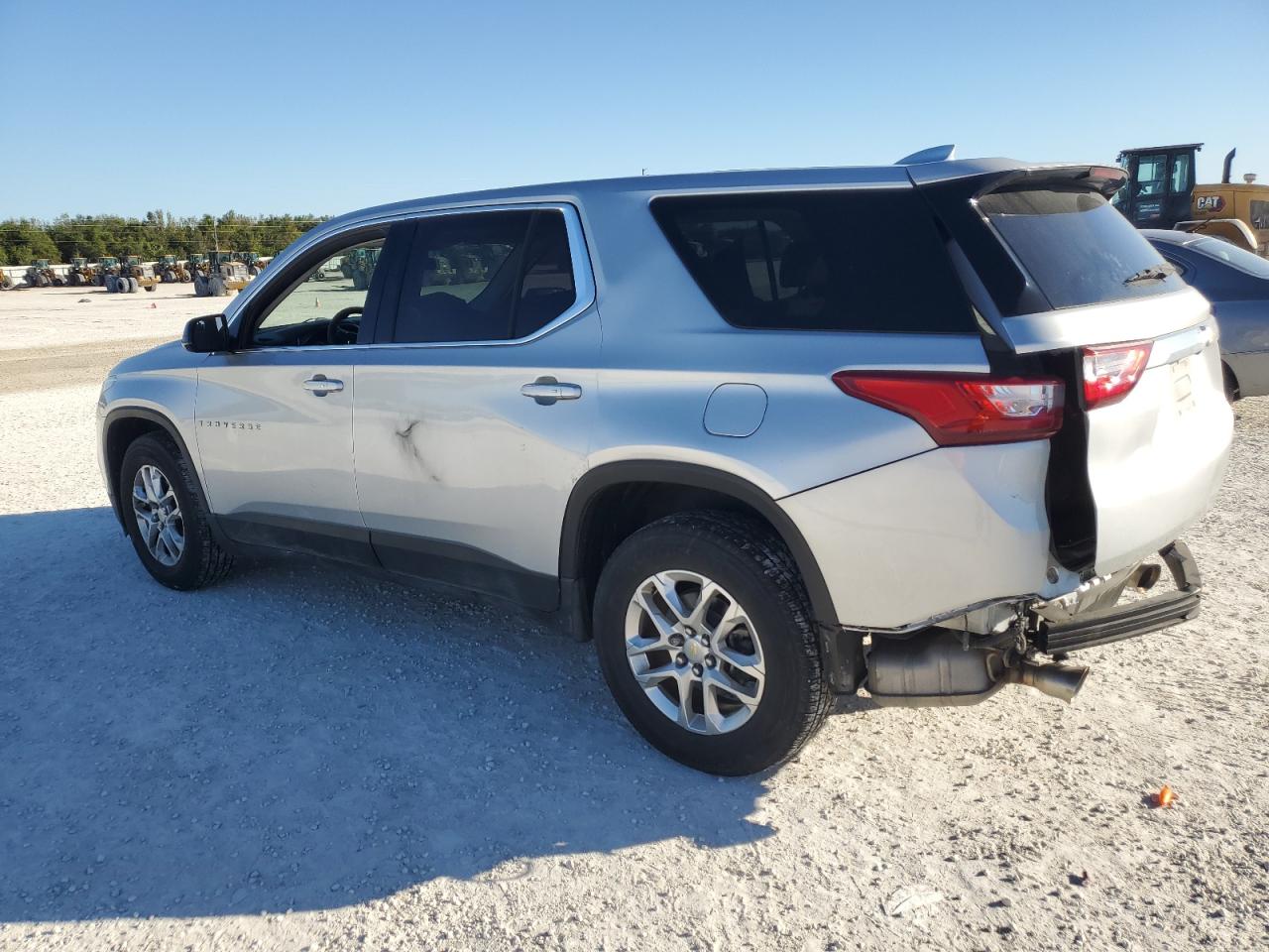 2019 Chevrolet Traverse - Image 2