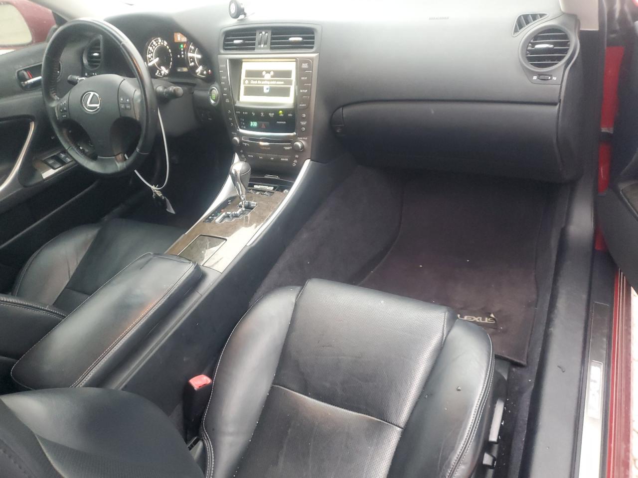 2010 Lexus IS - Image 8