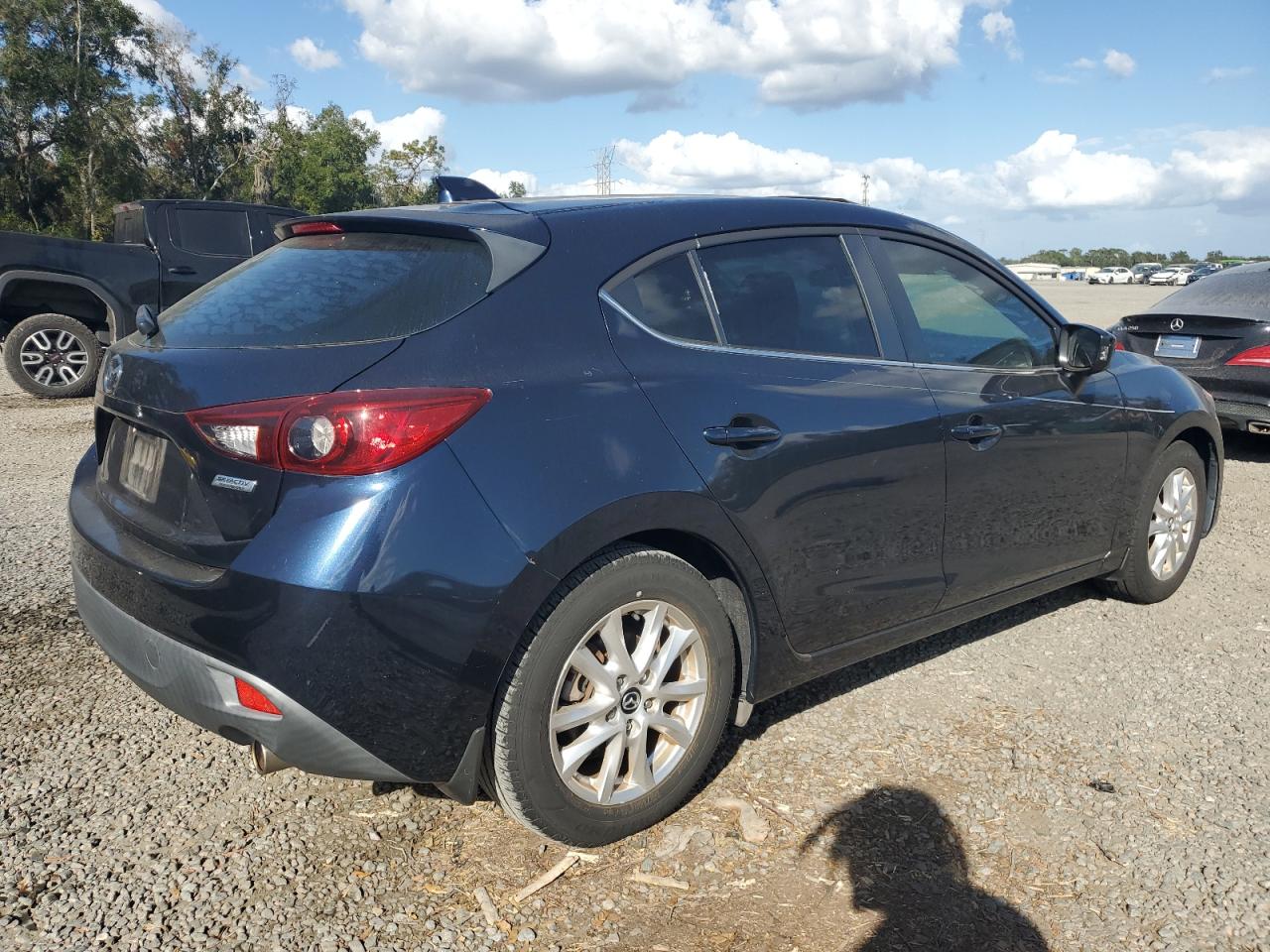 2015 Mazda 3 - Image 3