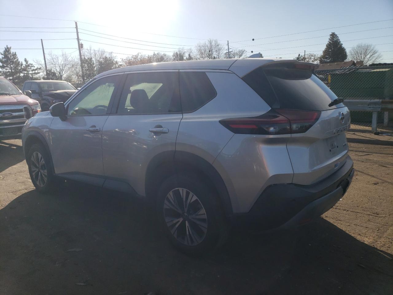 2021 Nissan Rogue - Image 2