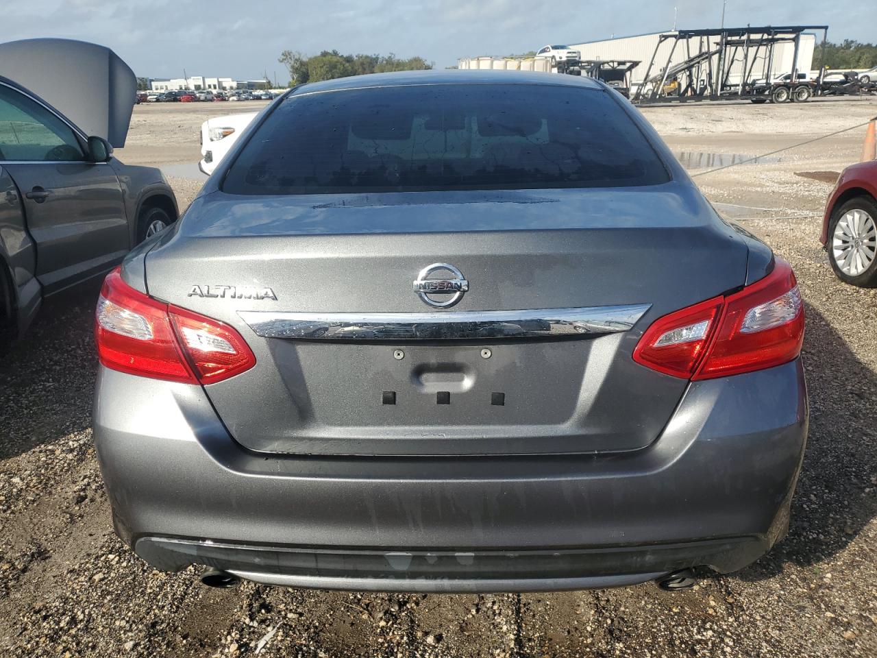 2017 Nissan Altima 2.5 VIN: 1N4AL3AP1HN335961 Lot: 76674474