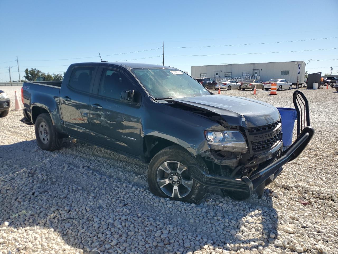 VIN 1GCGTDEN2H1216004 2017 CHEVROLET COLORADO no.4