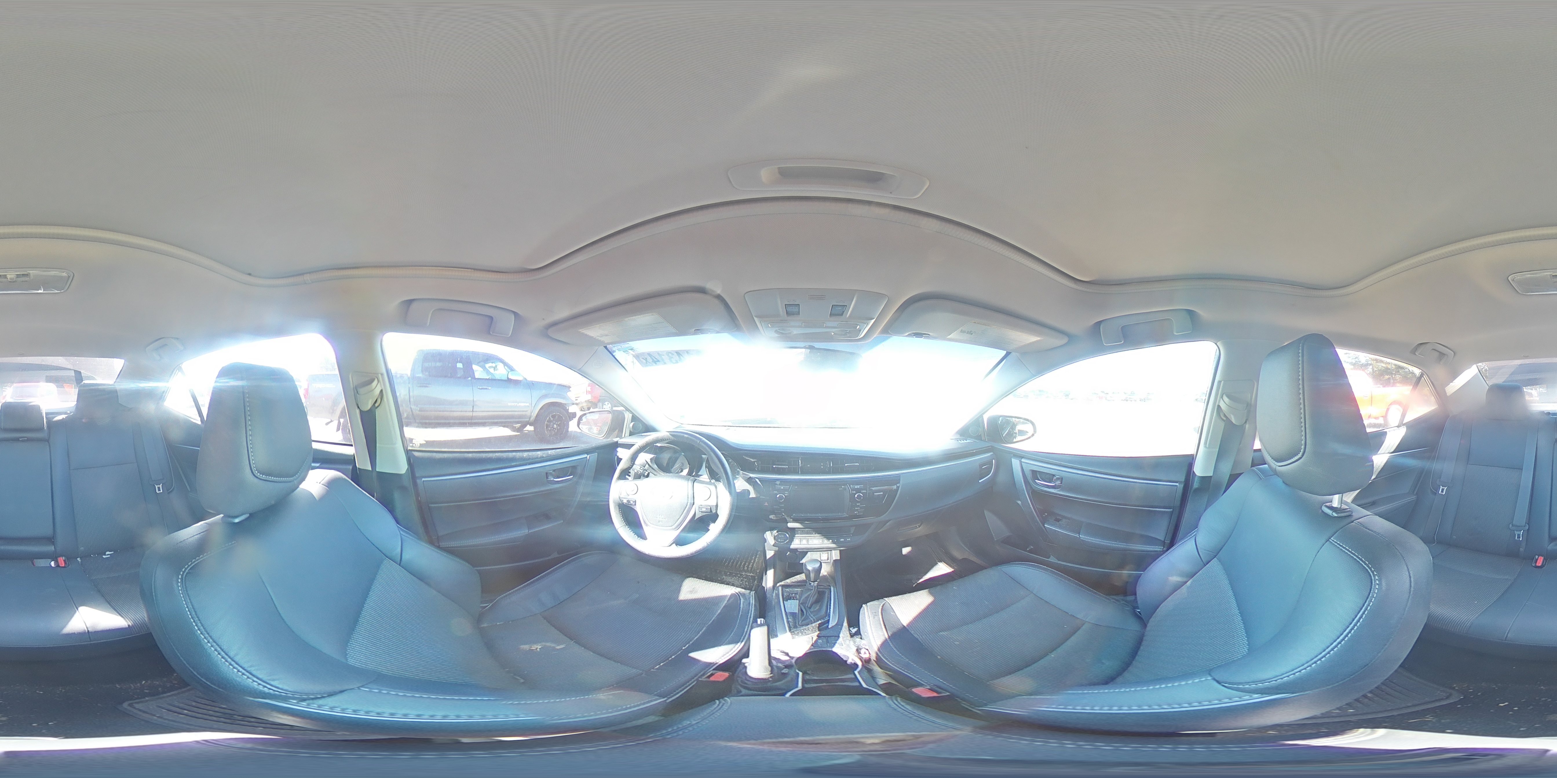 2015 Toyota Corolla - Image 12