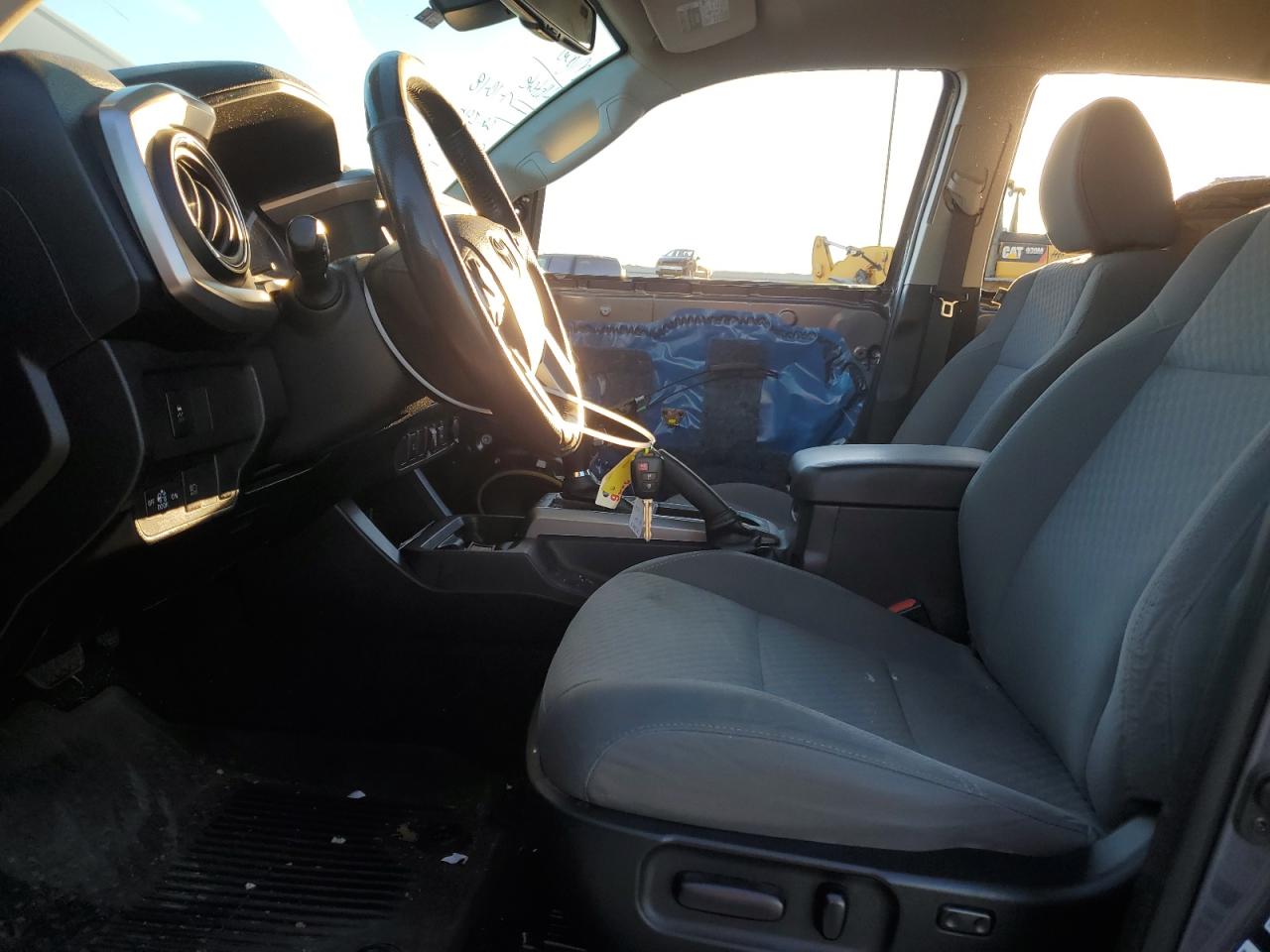 2020 Toyota Tacoma - Image 7