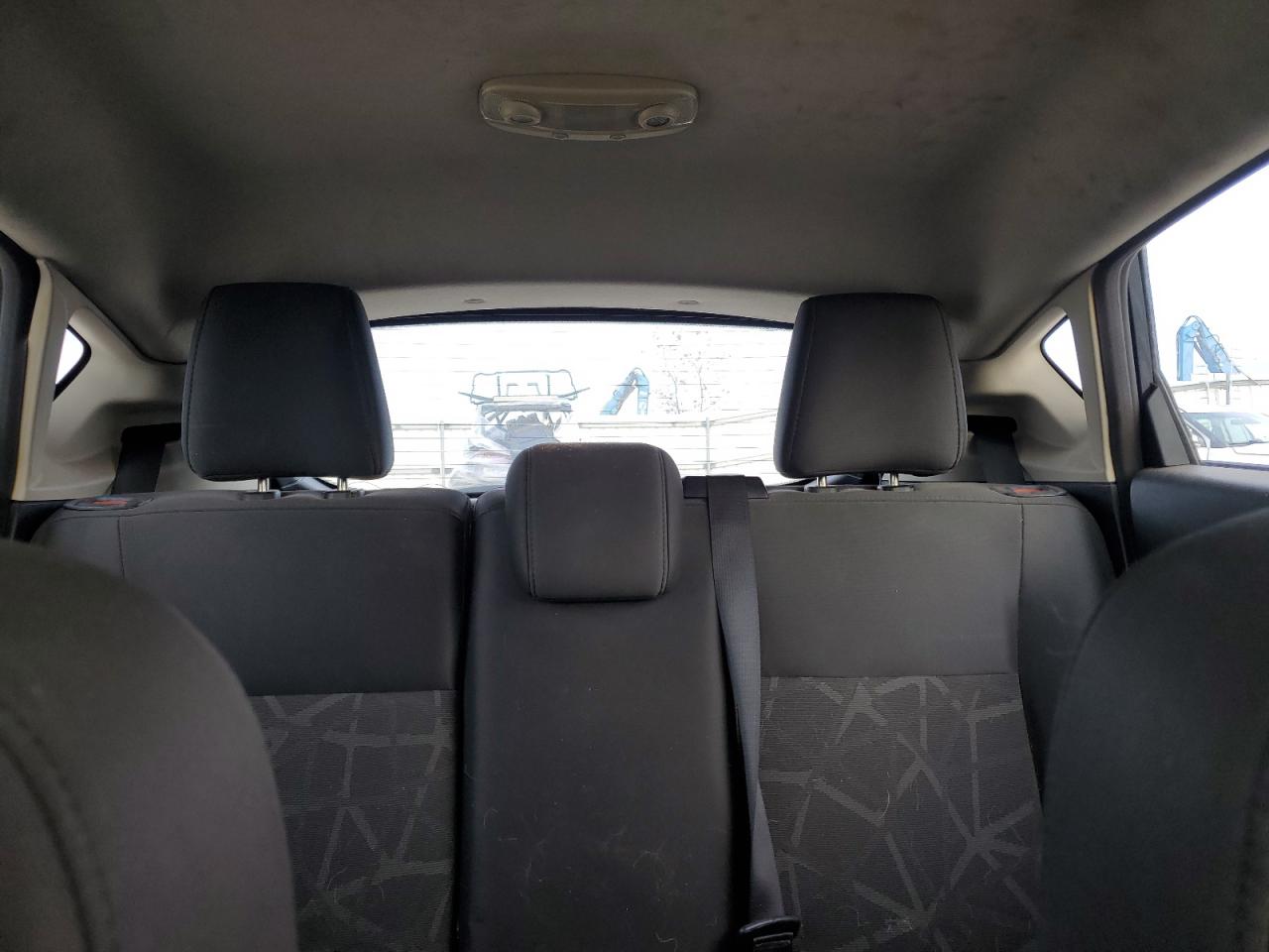 2011 Ford Fiesta - Image 10