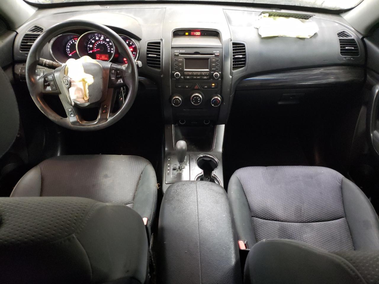 2011 Kia Sorento - Image 8