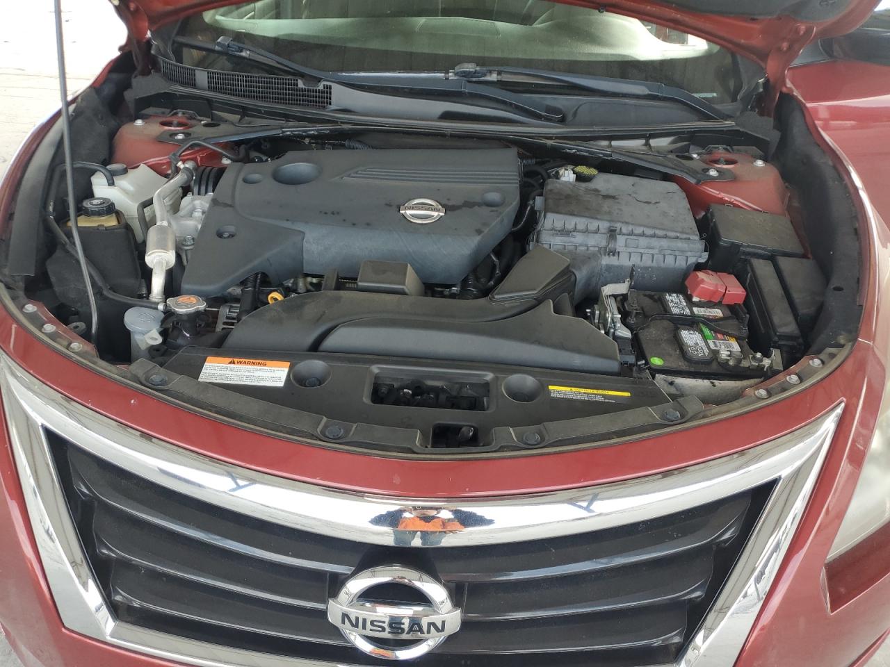 2015 Nissan Altima - Image 13