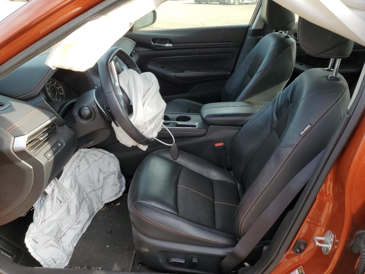 2019 Nissan Altima - Image 7