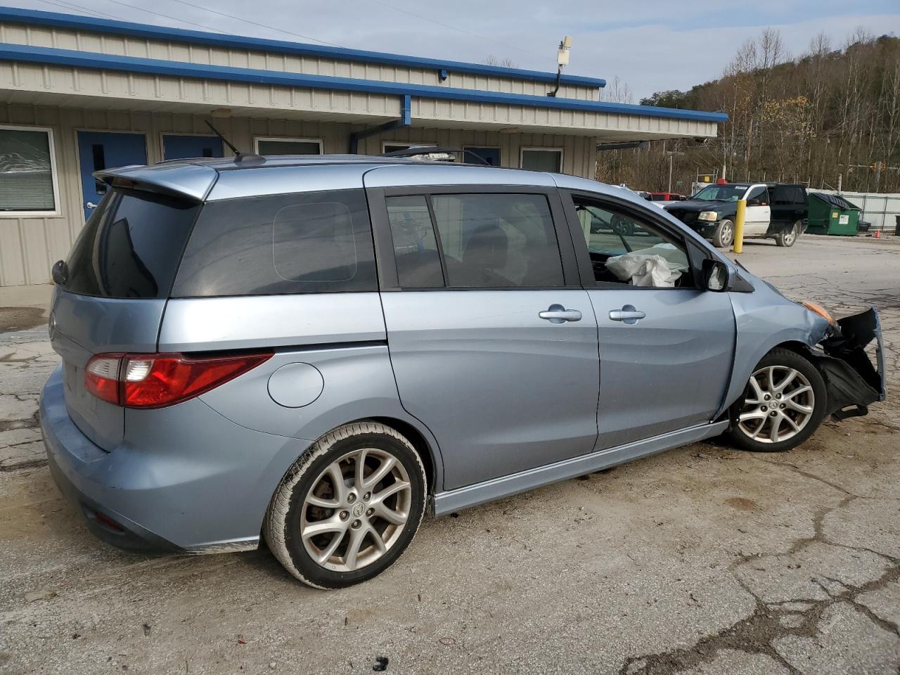 2012 Mazda 5 - Image 3