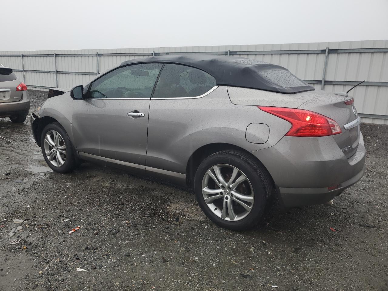 2011 Nissan Murano - Image 2