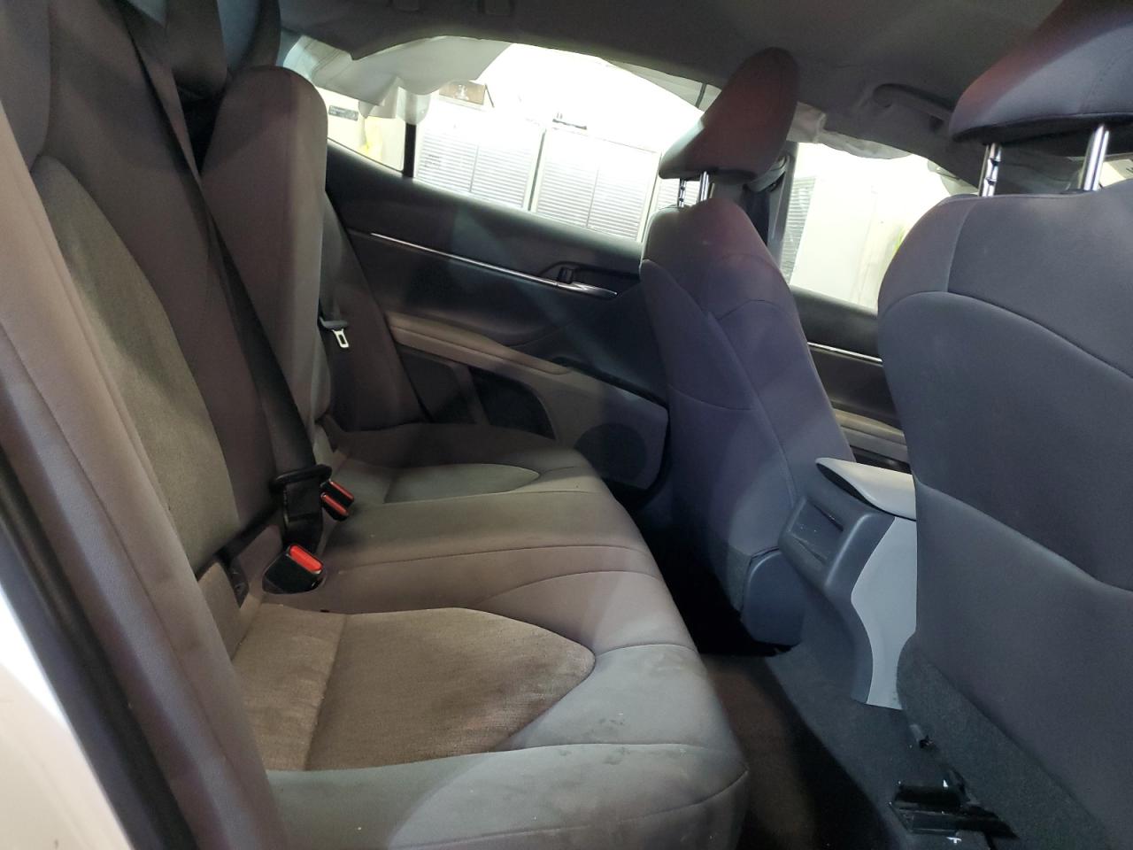 2019 Toyota Camry - Image 11