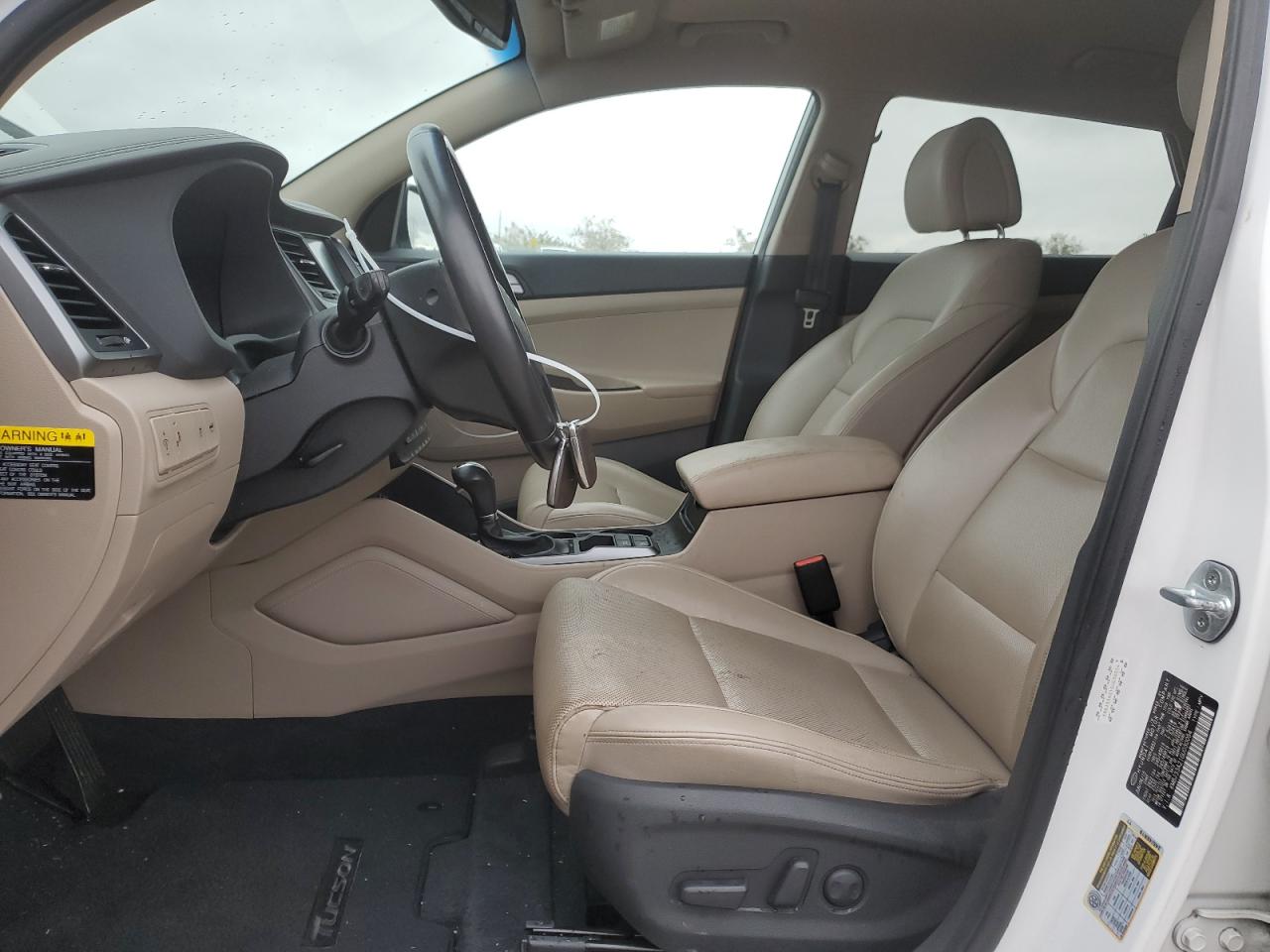 2016 Hyundai Tucson - Image 7
