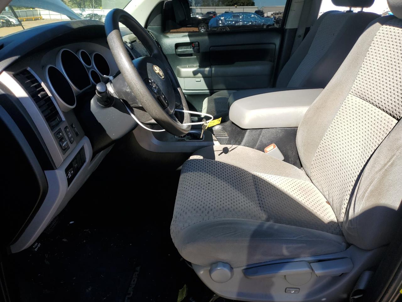 2012 Toyota Tundra - Image 7