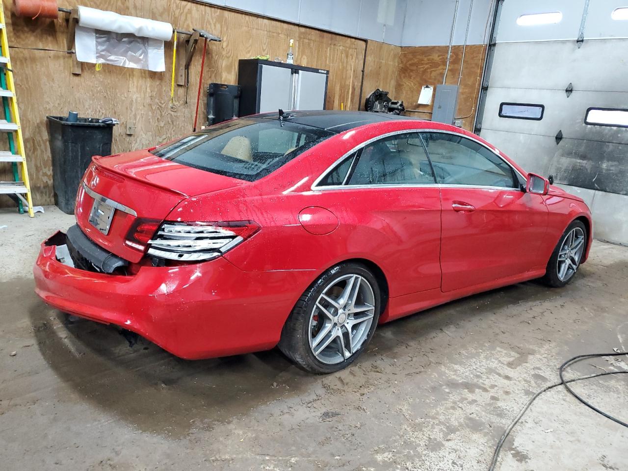2016 Mercedes-Benz E-klasse - Image 3