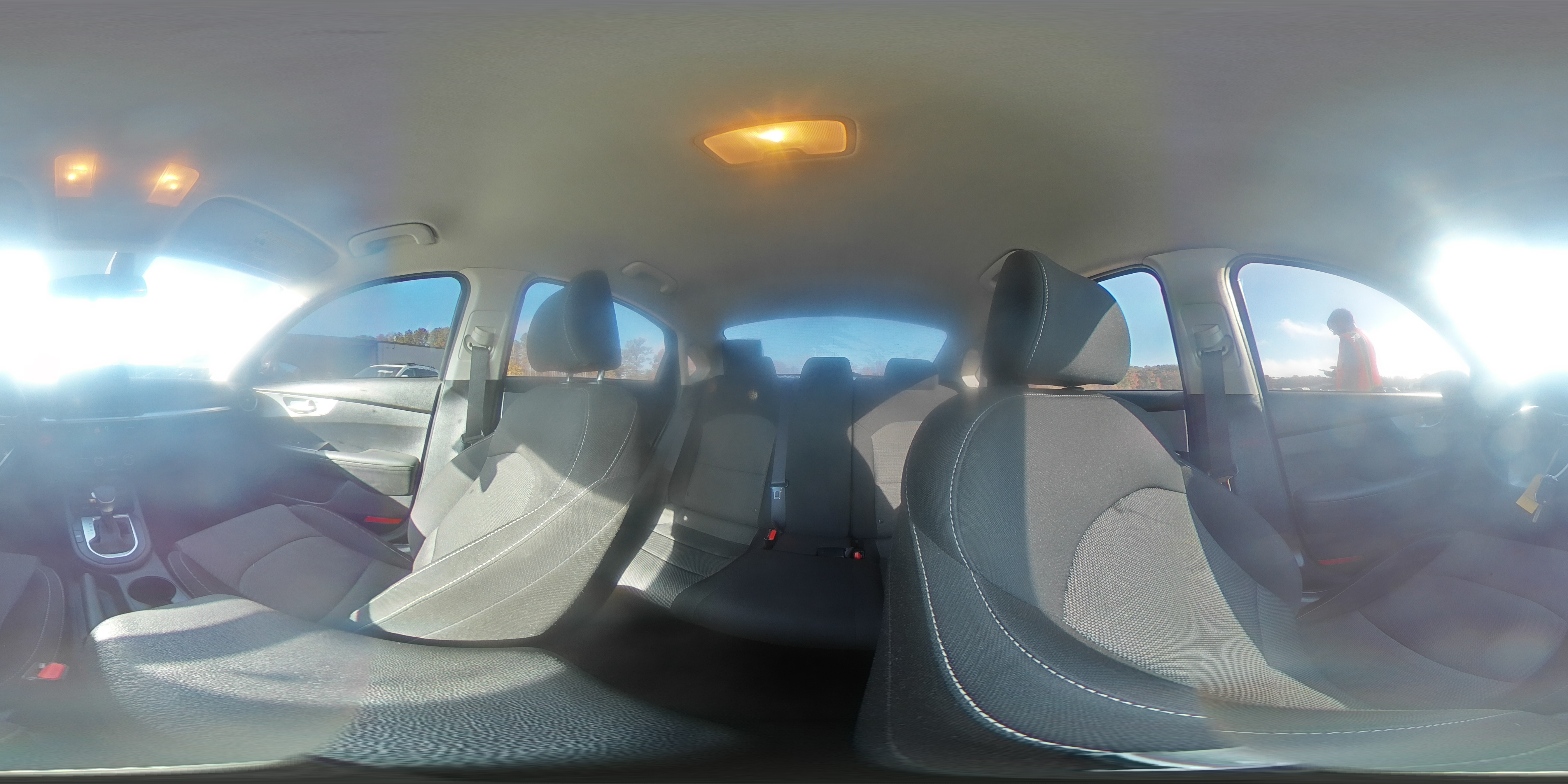 2024 Kia Forte - Image 15