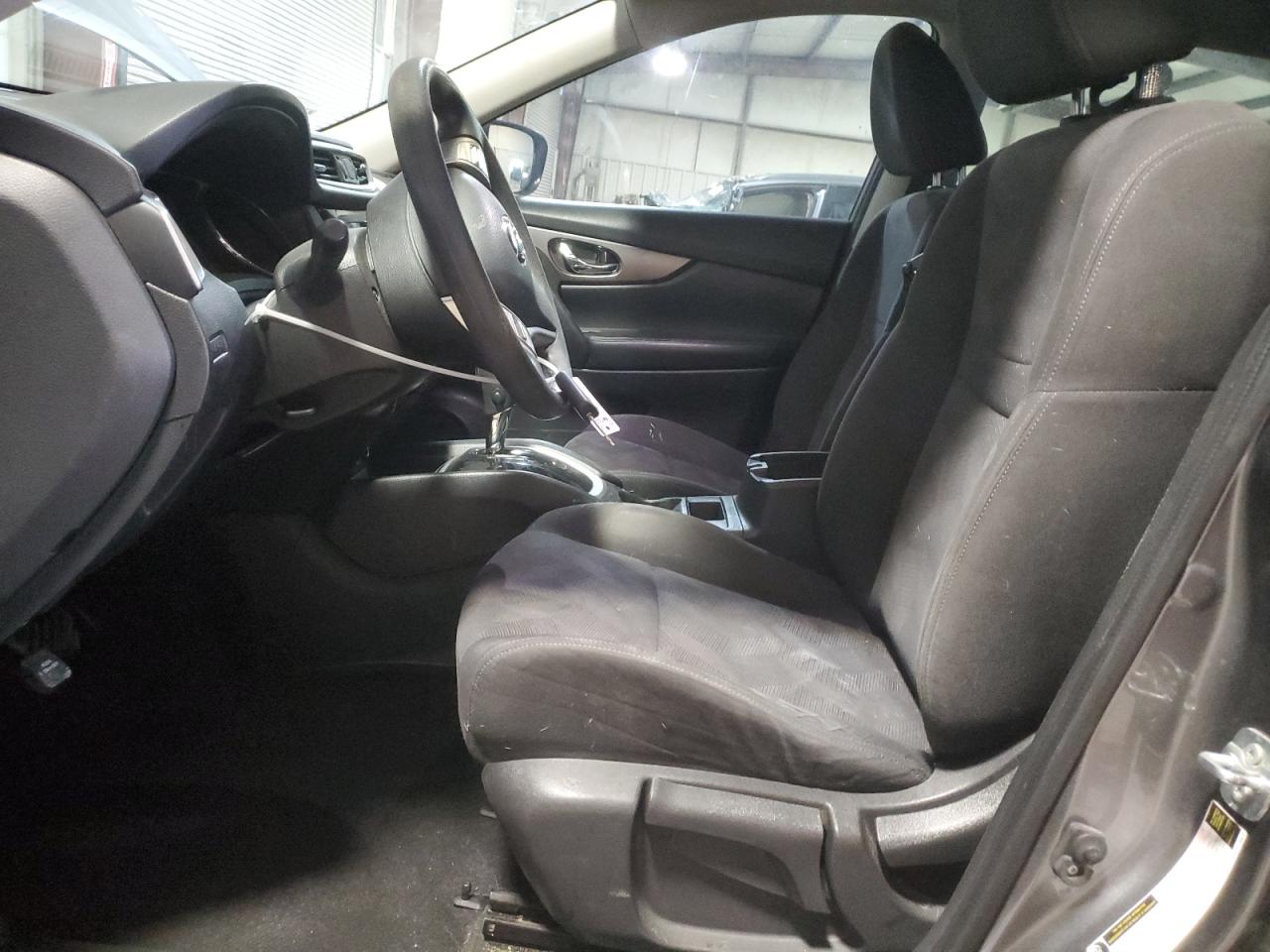 2016 Nissan Rogue - Image 7