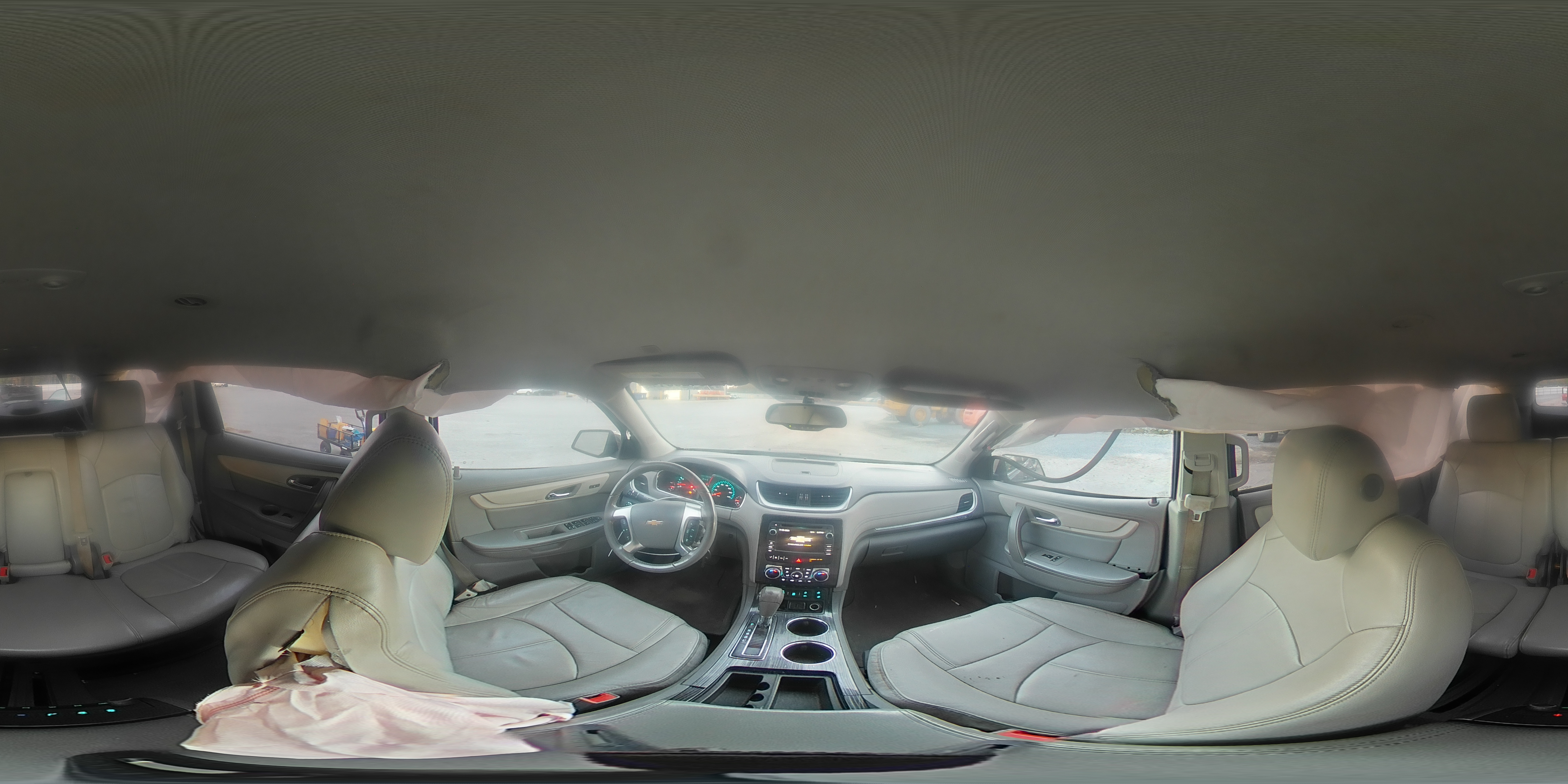 2017 Chevrolet Traverse - Image 13