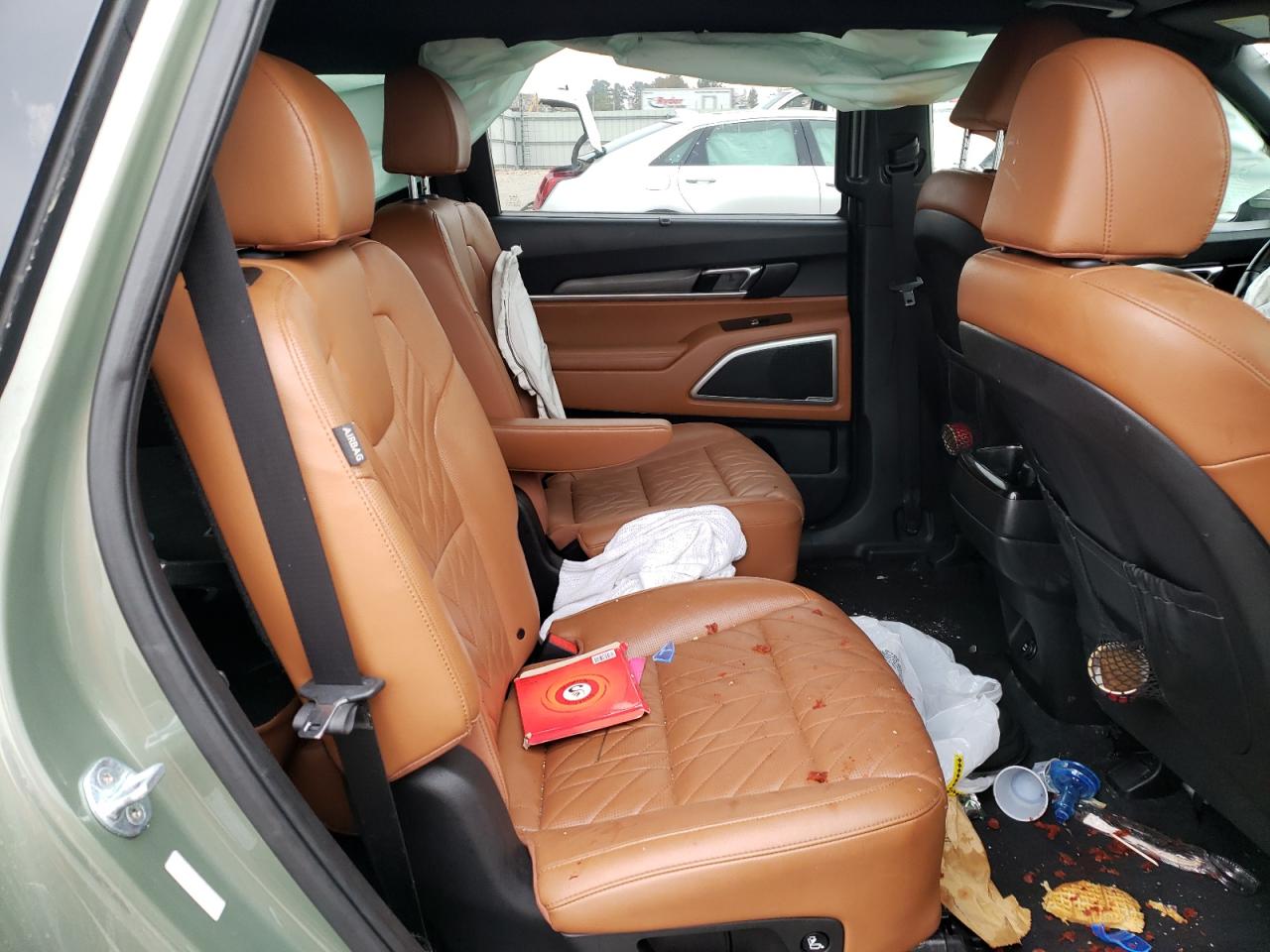 2023 Kia Telluride - Image 12