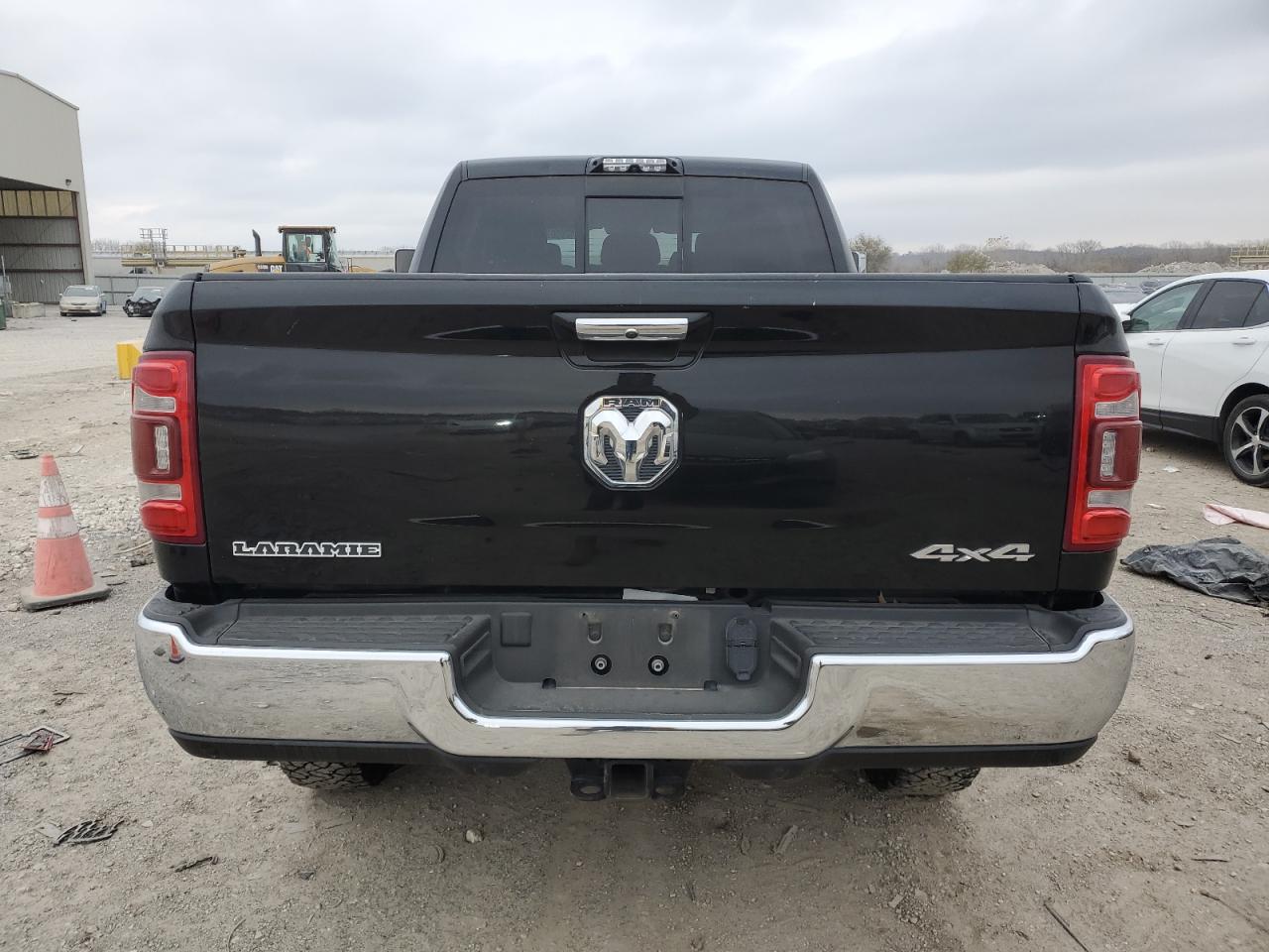 2019 Ram 2500 Laramie VIN: 3C6UR5NL8KG685586 Lot: 82000234