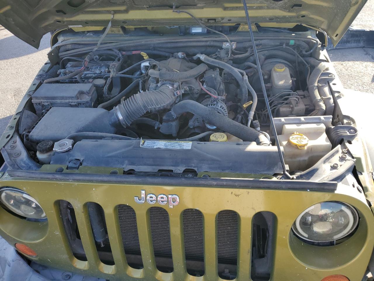 2008 Jeep Wrangler - Image 13