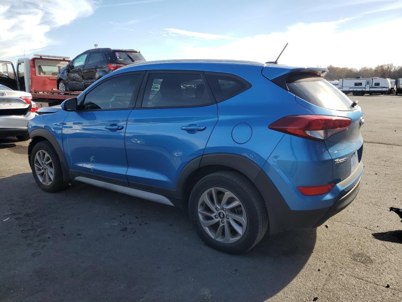 2017 Hyundai Tucson - Image 2