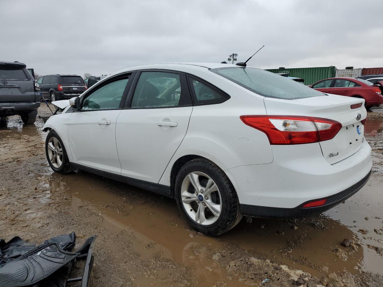 VIN 1FADP3F21EL234697 2014 FORD FOCUS no.2