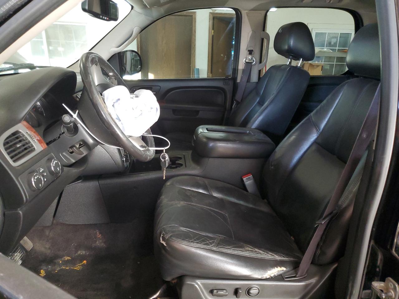 2011 GMC Yukon - Image 7