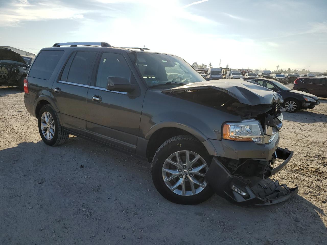 2015 Ford Expedition - Image 4