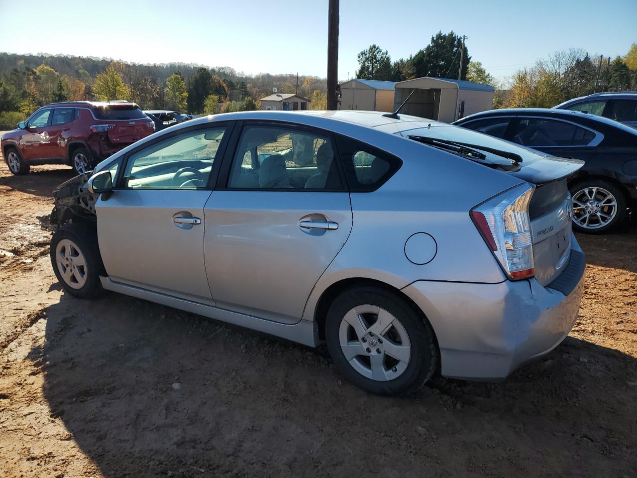 2011 Toyota Prius - Image 2