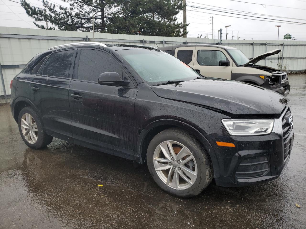 2017 Audi Q3 - Image 4