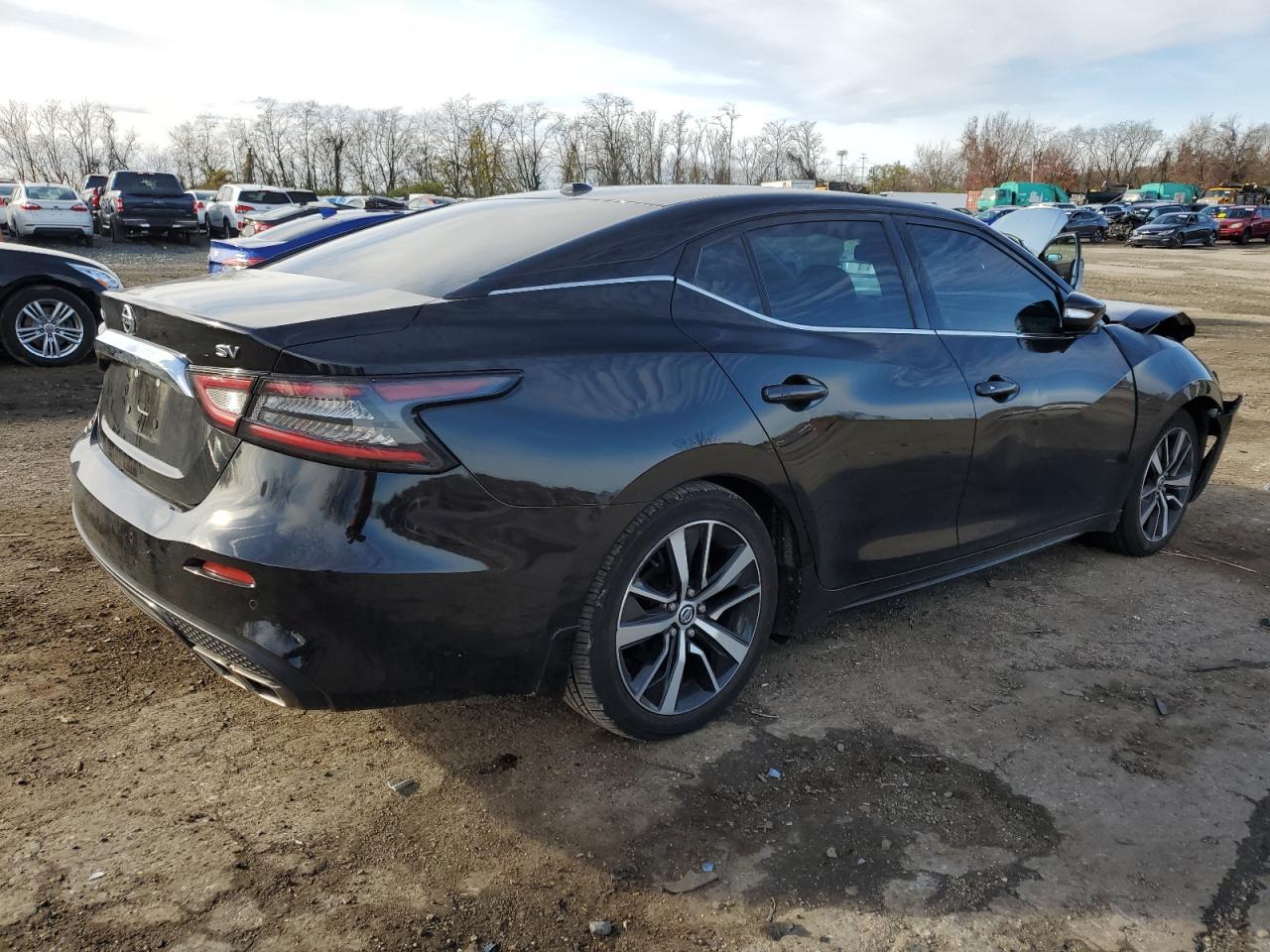 2021 Nissan Maxima - Image 3