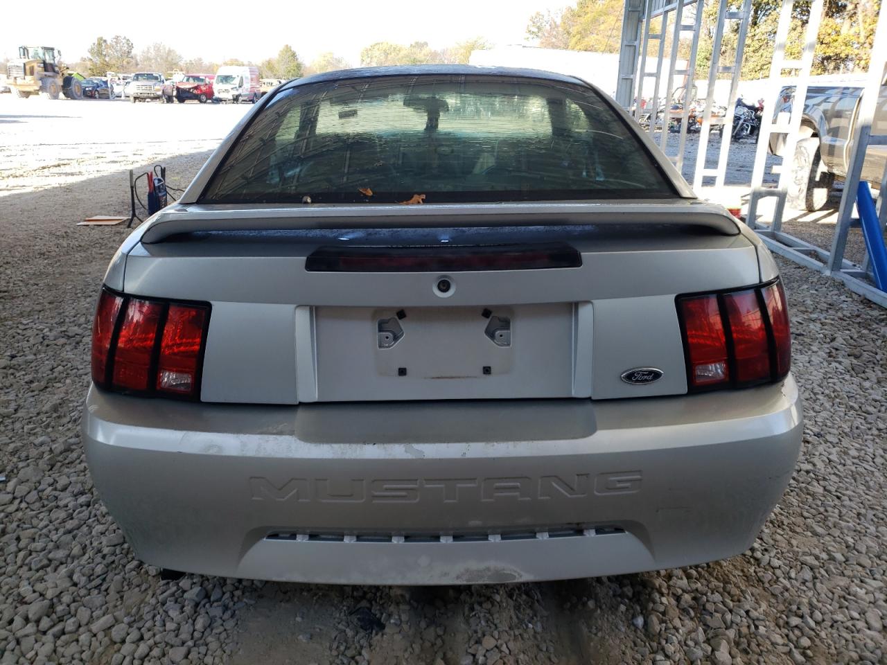 2000 Ford Mustang VIN: 1FAFP4045YF231555 Lot: 79288904