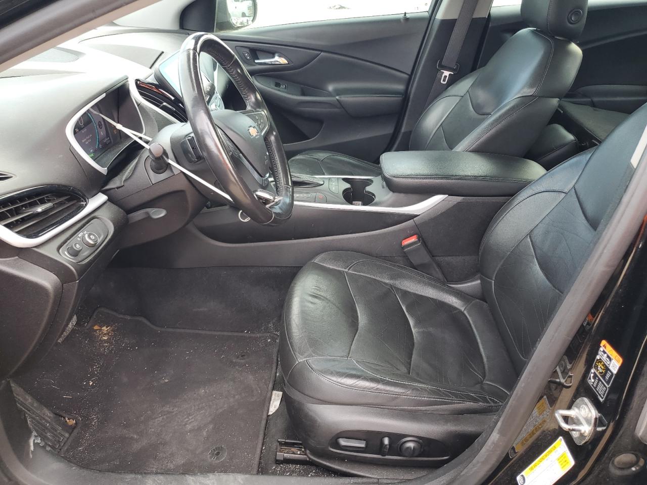 2019 Chevrolet Volt - Image 7