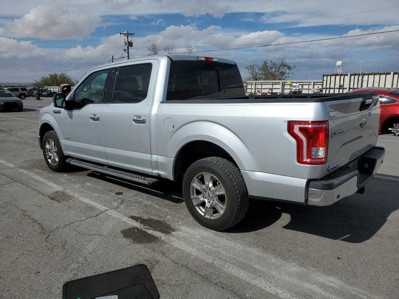 VIN 1FTEW1CG6FKF02561 2015 FORD F-150 no.2