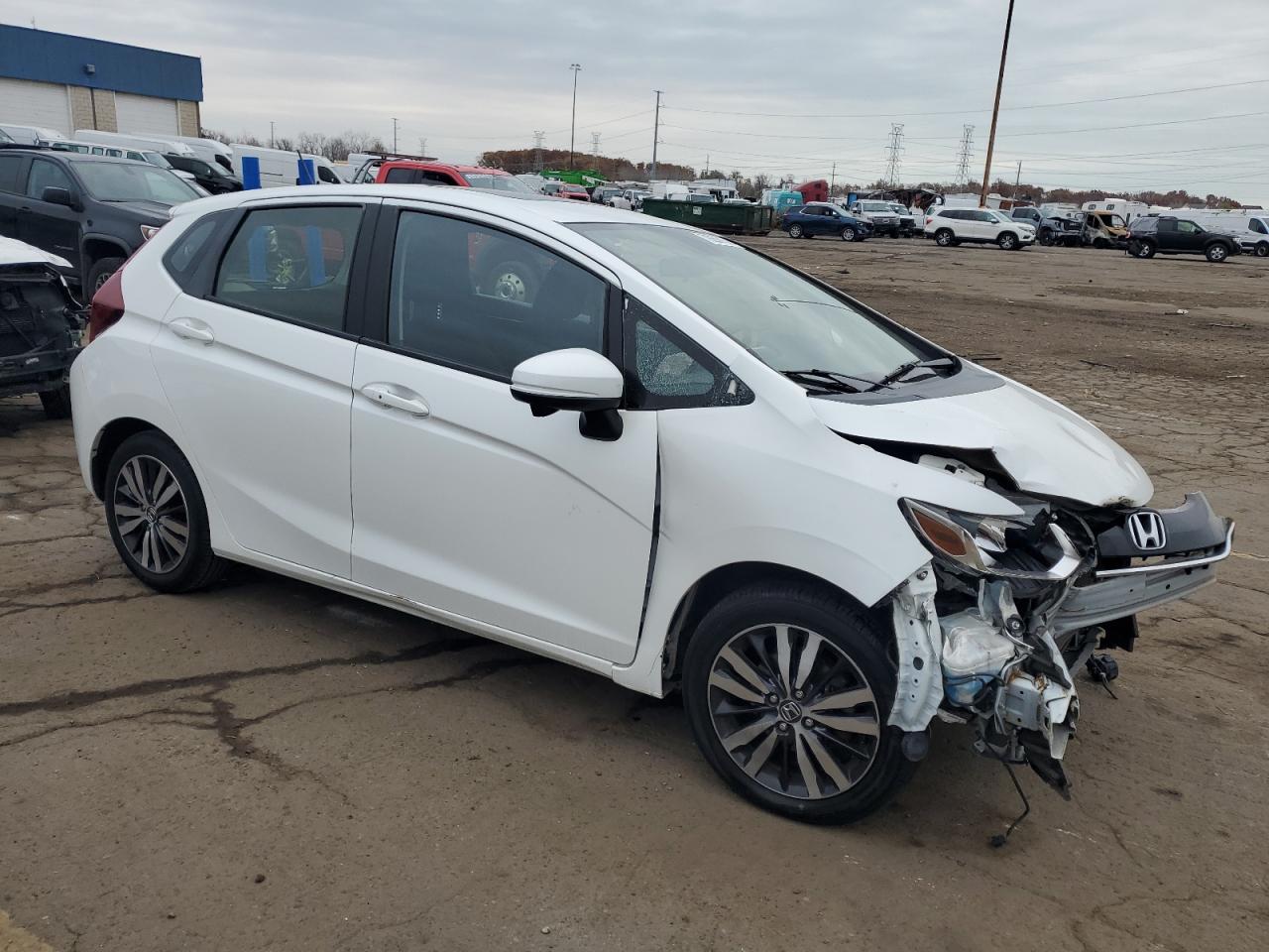 2016 Honda Fit - Image 4