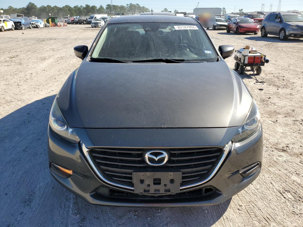 2017 Mazda 3 - Image 5