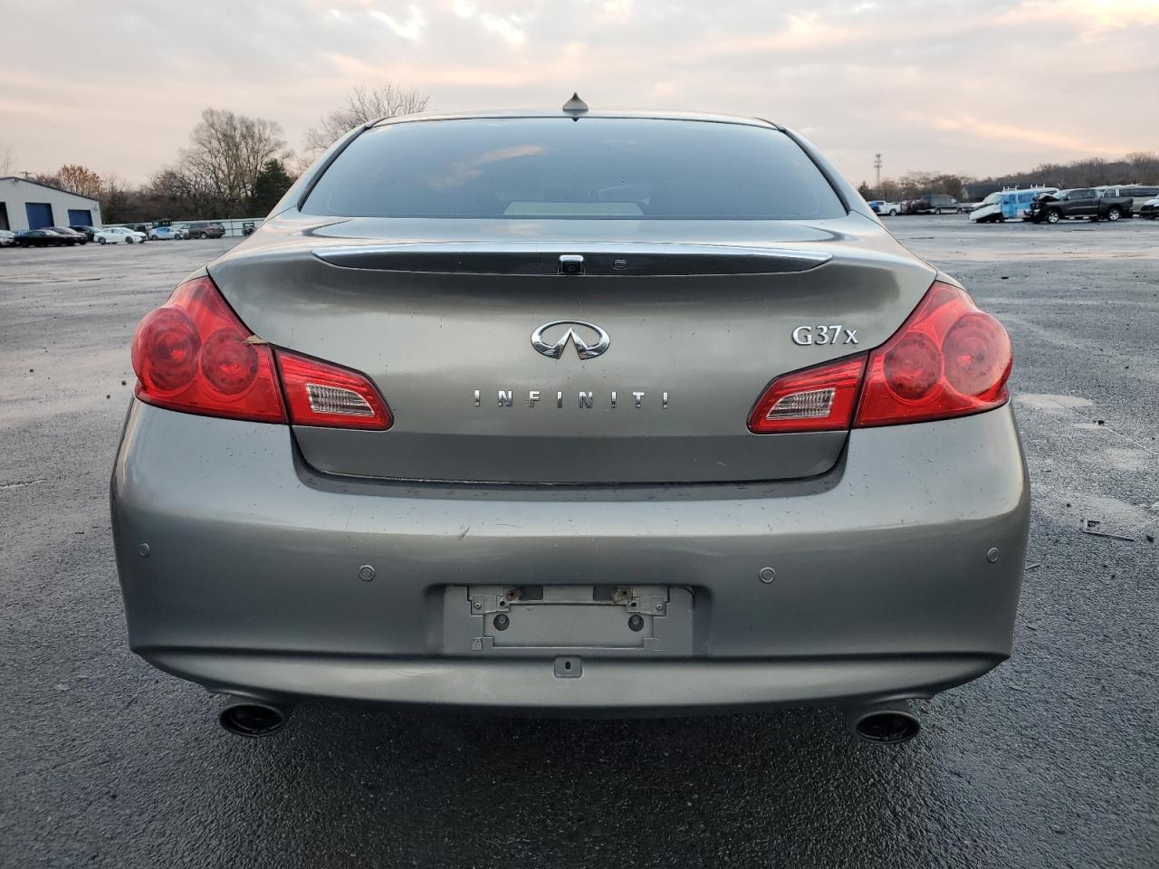 2012 Infiniti G - Image 6
