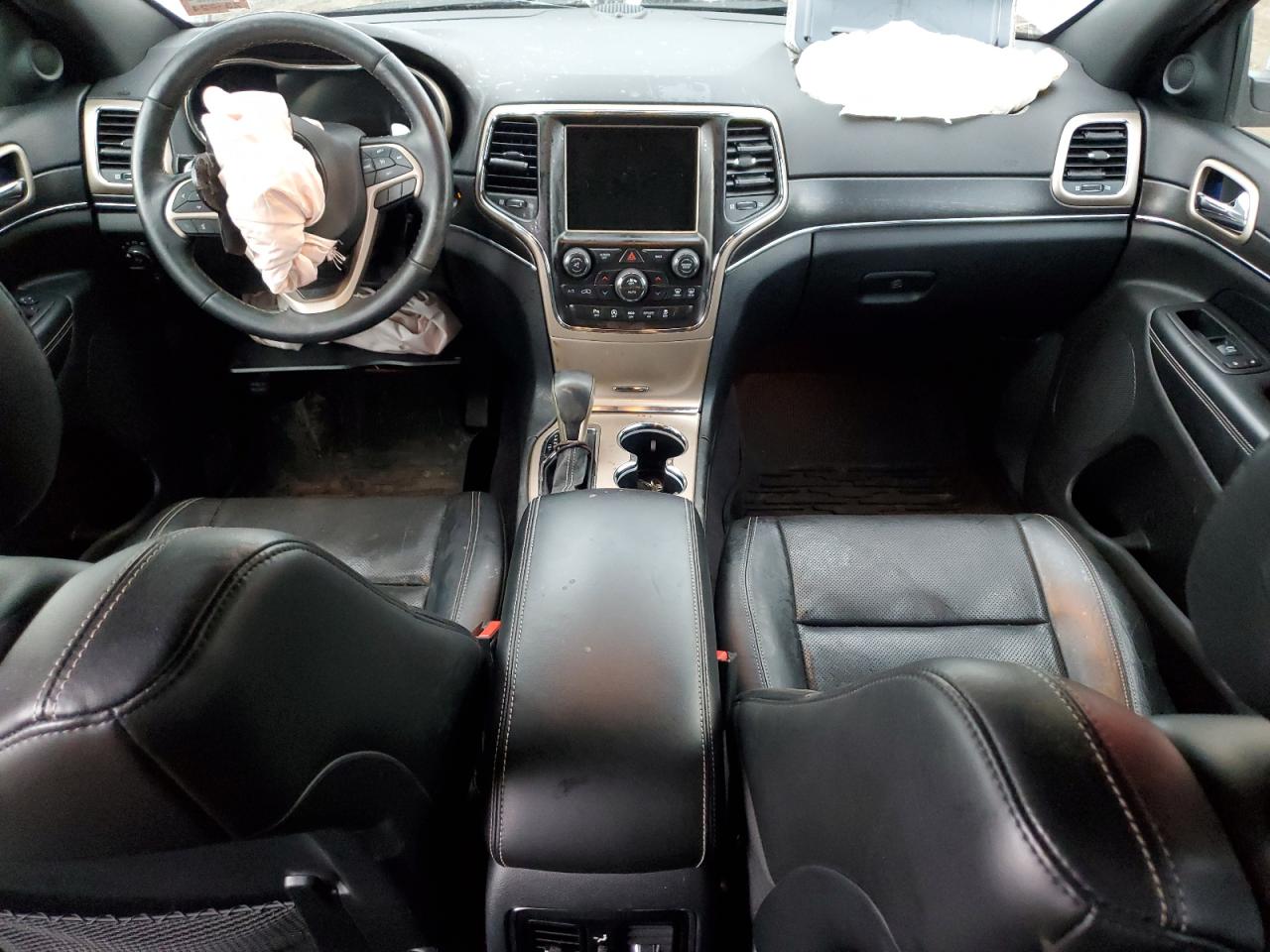 2017 Jeep Grand Cherokee - Image 8