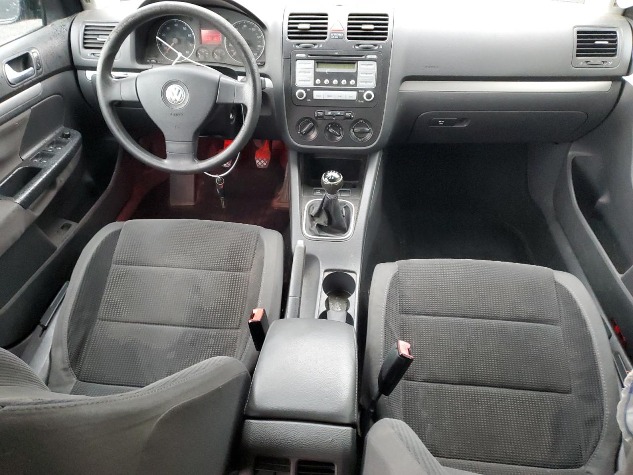 2009 Volkswagen Jetta - Image 8