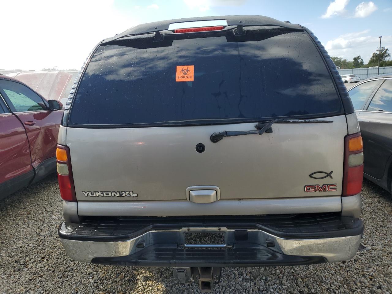 2003 GMC Yukon - Image 6