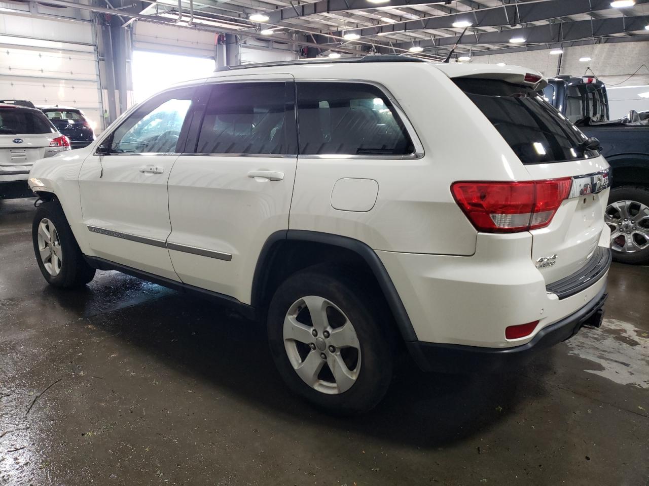 2012 Jeep Grand Cherokee - Image 2
