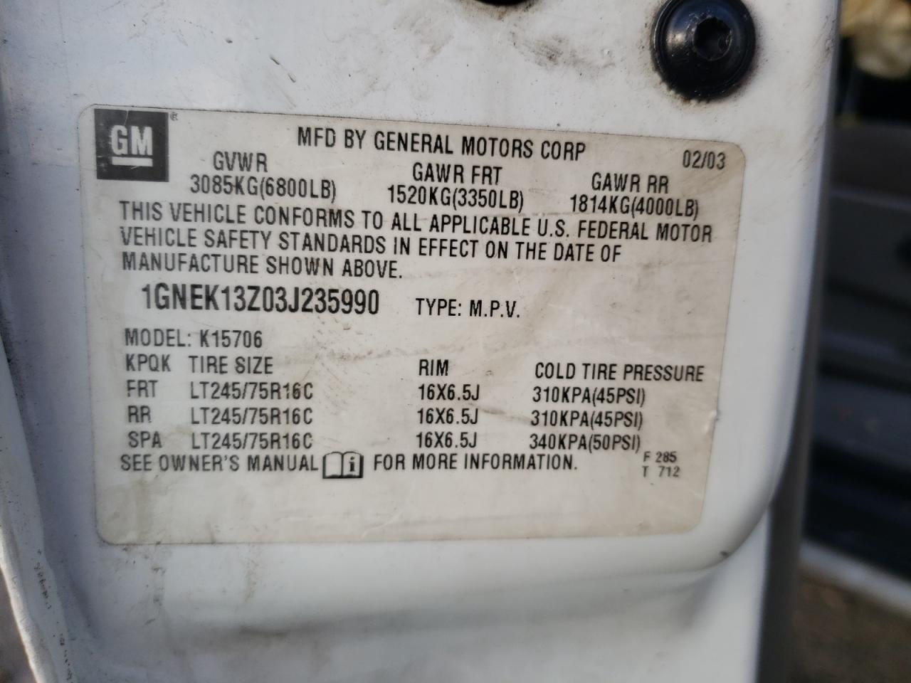 2003 Chevrolet Tahoe - Image 14